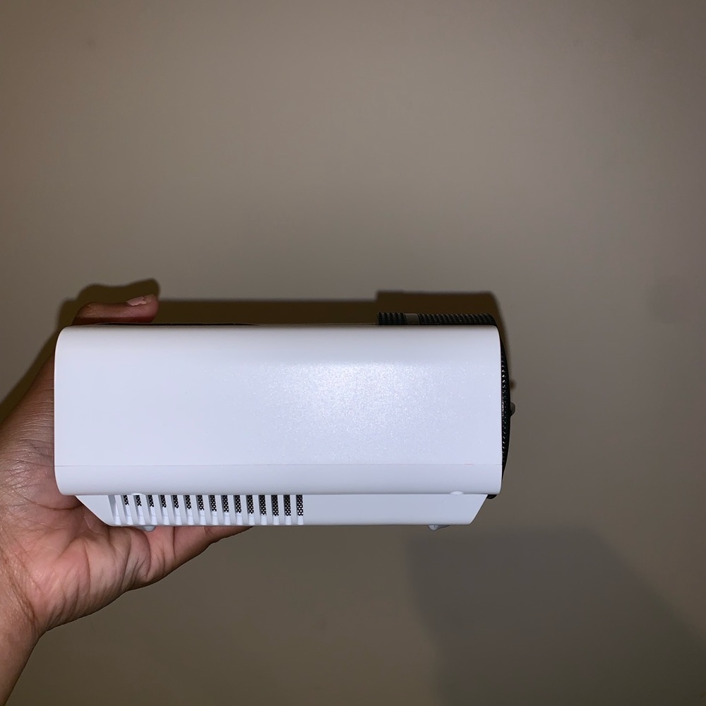 Elephas LED Movie Projector - Picture 5 of 7